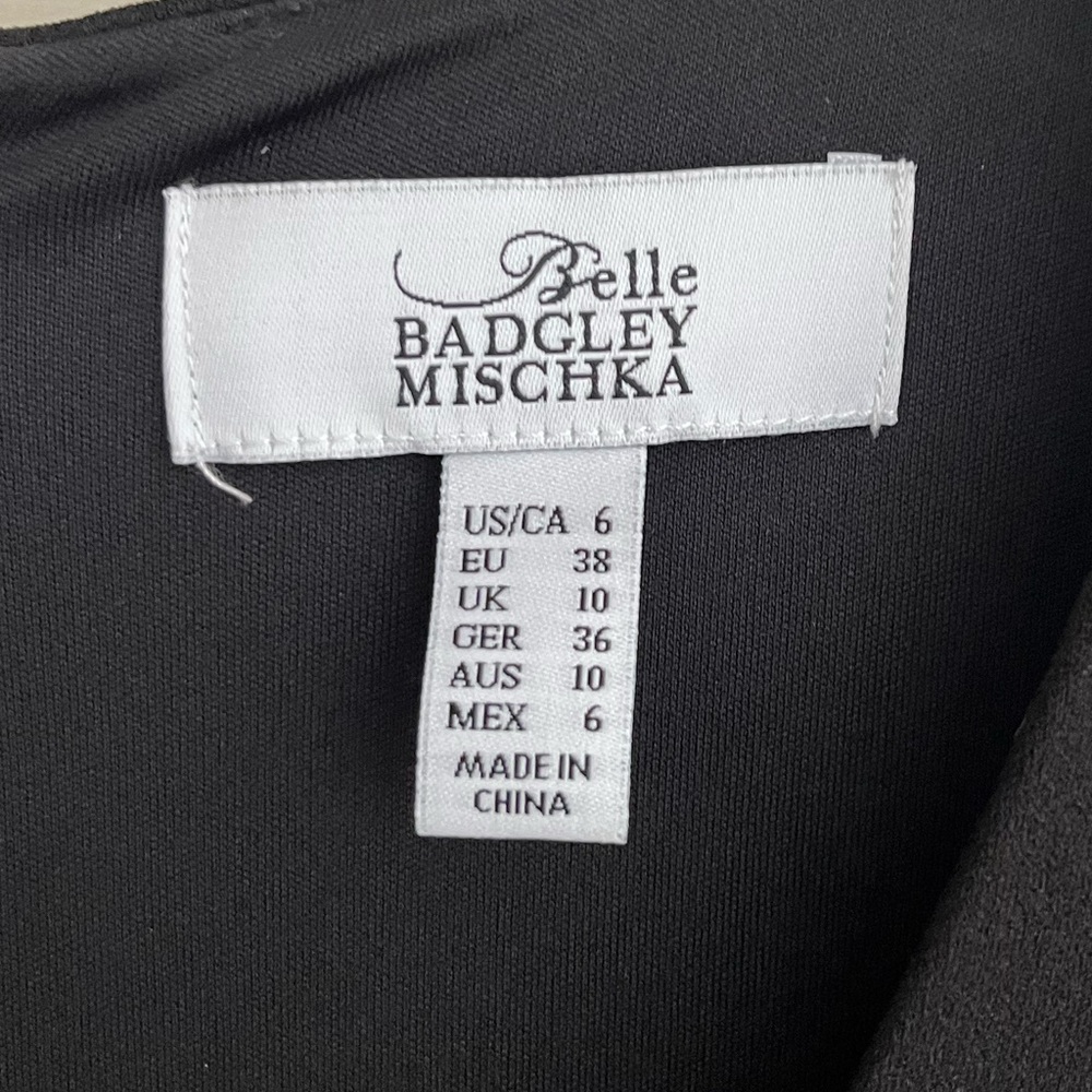 Belle Badgley Mischka Nev Cape Sleeve Dress - Picture 3 of 5